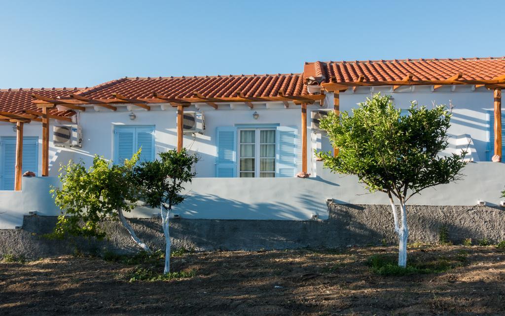 Gregory'S Village Plati  Extérieur photo